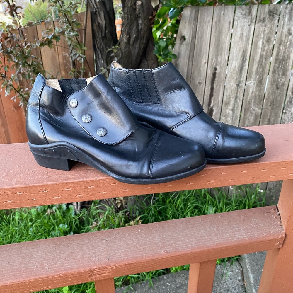 Ariat Black Leather Equestrian Riding Boots